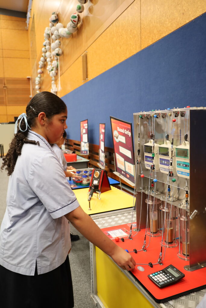 Yr7ScienceRoadshow_June2026 (2)_USE